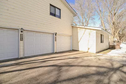 4275 Centerville Road, Vadnais Heights, MN 55127 - Photo 34