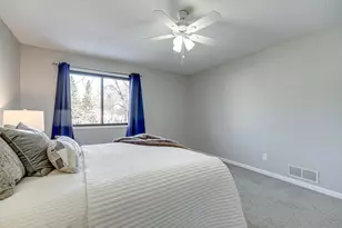 4275 Centerville Rd, Vadnais Heights, MN 55127 - Photo 18