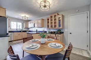 4275 Centerville Rd, Vadnais Heights, MN 55127 - Photo 8