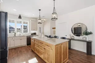 25360 Farmstead Ln, Wyoming, MN 55092 - Photo 12