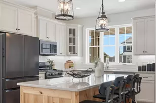 25360 Farmstead Ln, Wyoming, MN 55092 - Photo 4