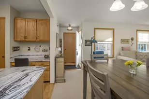 114 Carmel Ave W, West Saint Paul, MN 55118 - Photo 6