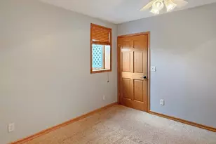 509 Summer Ln, Lakefield, MN 56150 - Photo 16