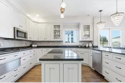 805 Timothy Drive SE, Stewartville, MN 55976 - Photo 4