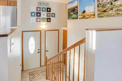 2825 35 1/2 Avenue S, Fargo, ND 58104 - Photo 8