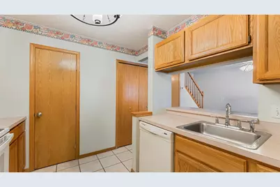 12121 Killdeer Street NW #110NW, Coon Rapids, MN 55448 - Photo 6