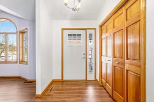 486 Hawthorn Rd, Lino Lakes, MN 55014 - Photo 4