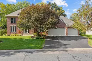 13732 Ashcroft Rd, Savage, MN 55378 - Photo 2