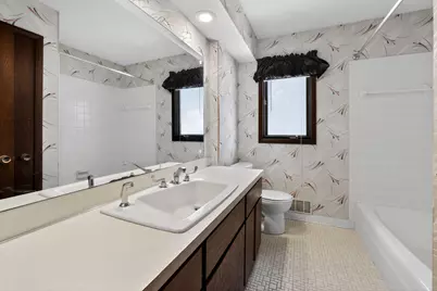 8730 Summit Drive, Eden Prairie, MN 55347 - Photo 16