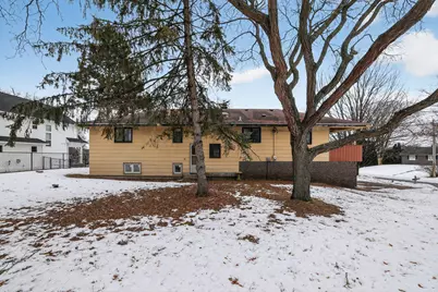 8730 Summit Drive, Eden Prairie, MN 55347 - Photo 24