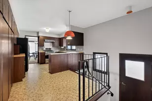 8730 Summit Dr, Eden Prairie, MN 55347 - Photo 6