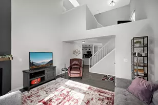 2572 Lockwood Dr, Mendota Heights, MN 55120 - Photo 4