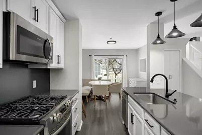 2572 Lockwood Drive #68, Mendota Heights, MN 55120 - Photo 10