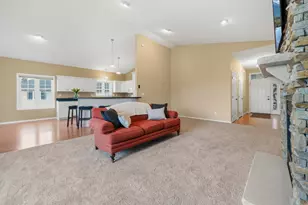 302 Ashley Ct, Alexandria, MN 56308 - Photo 8