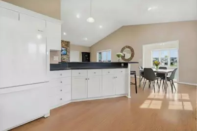 302 Ashley Court, Alexandria, MN 56308 - Photo 6