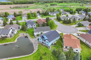 302 Ashley Ct, Alexandria, MN 56308 - Photo 2
