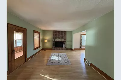 135 E Snelling Avenue, Appleton, MN 56208 - Photo 8