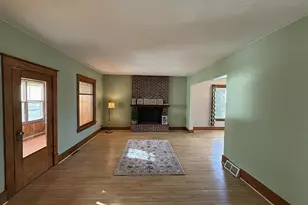 135 E Snelling Ave, Appleton, MN 56208 - Photo 8