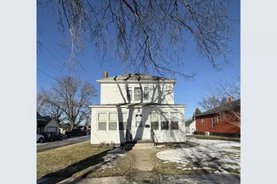 135 E Snelling Avenue, Appleton, MN 56208 - Photo 2