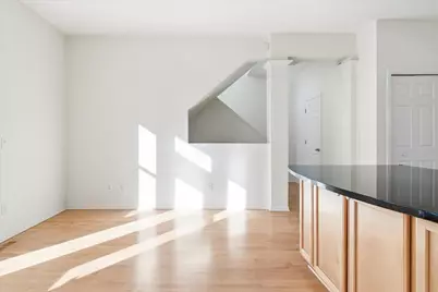 325 W River Parkway #104, Minneapolis, MN 55401 - Photo 12