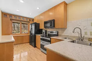 165 Birnamwood Dr, Burnsville, MN 55337 - Photo 8