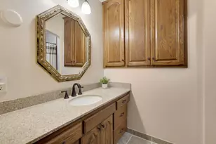 14101 Garden View Ct, Apple Valley, MN 55124 - Photo 32