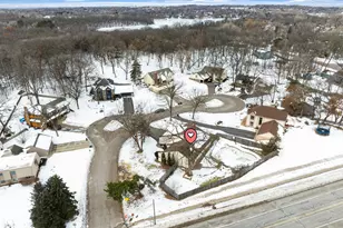 14101 Garden View Ct, Apple Valley, MN 55124 - Photo 2