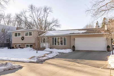 2525 9th Street S, Fargo,  58103 - Photo 4