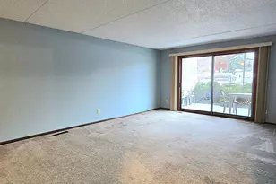 2455 Londin Ln E, Maplewood, MN 55119 - Photo 12