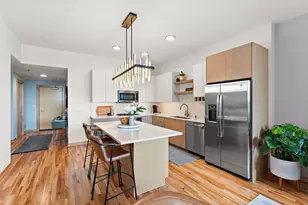 1240 S 2nd St, Minneapolis, MN 55415 - Photo 1