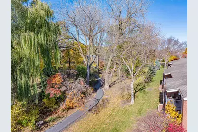 110271 Village Road, Chaska, MN 55318 - Photo 4