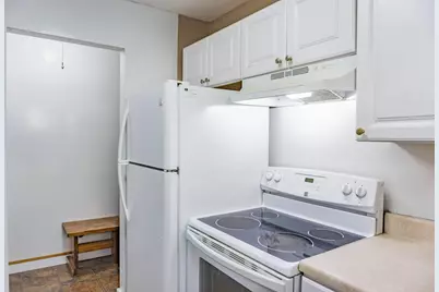 110271 Village Road, Chaska, MN 55318 - Photo 10