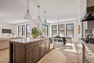 3916 Mcmenemy St, Vadnais Heights, MN 55127 - Photo 12