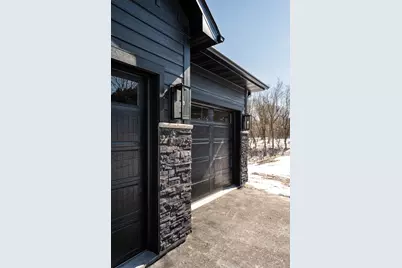 3916 McMenemy Street, Vadnais Heights, MN 55127 - Photo 4