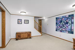 10042 Irwin Cir, Bloomington, MN 55437 - Photo 22