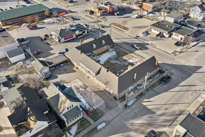 301 W Oakland Avenue #5, Austin, MN 55912 - Photo 2