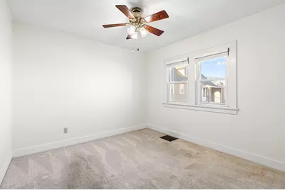 301 W Oakland Avenue #5, Austin, MN 55912 - Photo 14