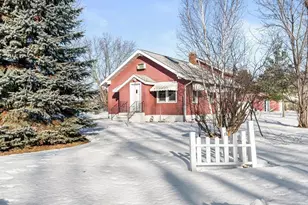 223 SW 5th St, Brainerd, MN 56401 - Photo 2