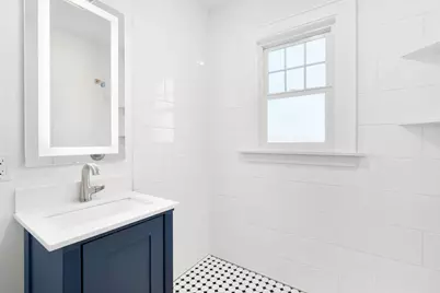 301 W Oakland Avenue #4, Austin, MN 55912 - Photo 12