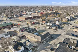 301 W Oakland Ave, Austin, MN 55912 - Photo 32