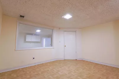 8556 Rich Avenue S, Bloomington, MN 55437 - Photo 12