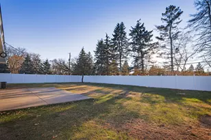 8556 Rich Ave S, Bloomington, MN 55437 - Photo 2