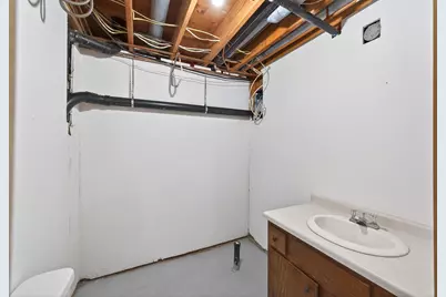 346 McKnight Road S, Maplewood, MN 55119 - Photo 32