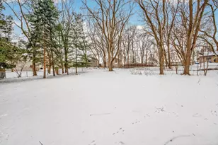 346 McKnight Rd S, Maplewood, MN 55119 - Photo 44