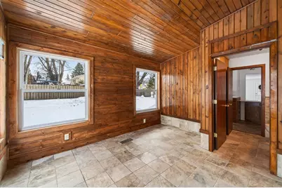 346 McKnight Road S, Maplewood, MN 55119 - Photo 16