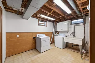 346 McKnight Rd S, Maplewood, MN 55119 - Photo 34