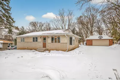 346 McKnight Road S, Maplewood, MN 55119 - Photo 2