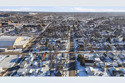 2418 4th Ave E, Hibbing, MN 55746 - Photo 42