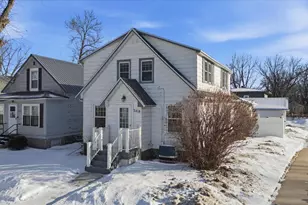2418 4th Ave E, Hibbing, MN 55746 - Photo 1