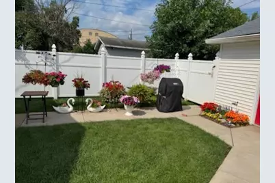 2418 4th Ave E, Hibbing, MN 55746 - Photo 44